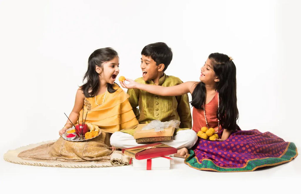 50 + Rakhi Wishes & Quotes For Your Siblings