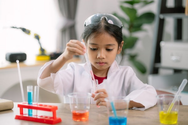 Fun Science Experiments For Kids To Try at Home