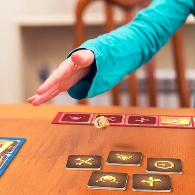 🎁 Catch The Crook | Strategy & mystery board game (ages 8+)- Free Gift