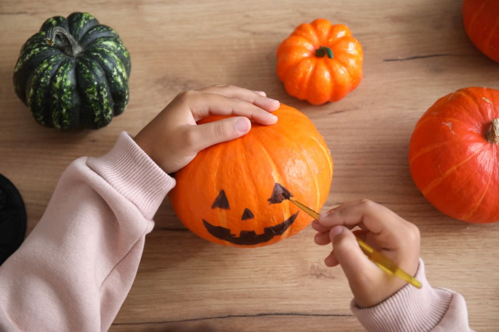 10 Spooky Yet Simple Halloween Craft Ideas for Kids