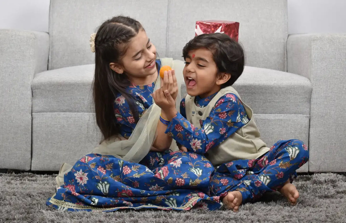 Sibling Quotes: Funny Rakhi wishes for Silly Moments